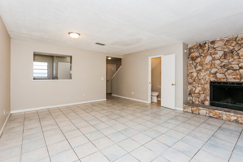 1,555/Mo, 7656 Arble Dr Jacksonville, FL 32211 Misc View 3