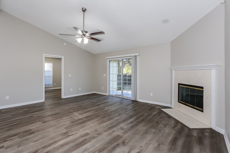 2,160/Mo, 12419 Long Lake Dr N Jacksonville, FL 32225 Misc View 2