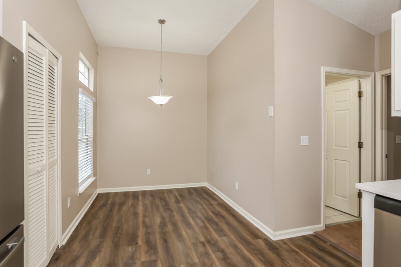 3,110/Mo, 341 Full Moon Trl Jacksonville, FL 32225 Breakfast Nook View