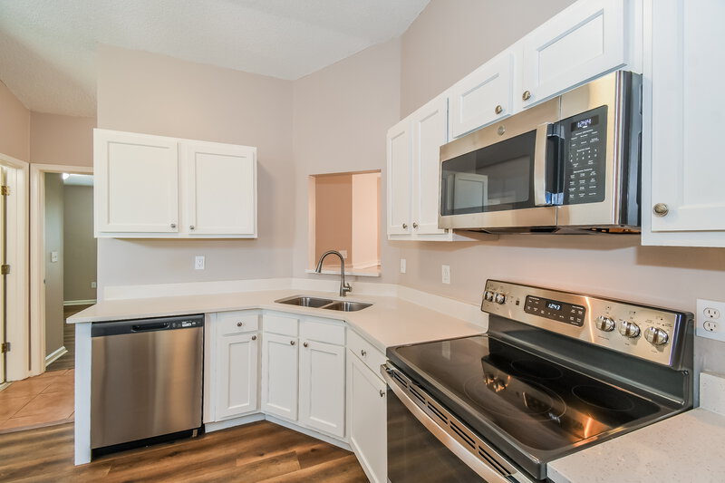 2,090/Mo, 341 Full Moon Trl Jacksonville, FL 32225 Kitchen View