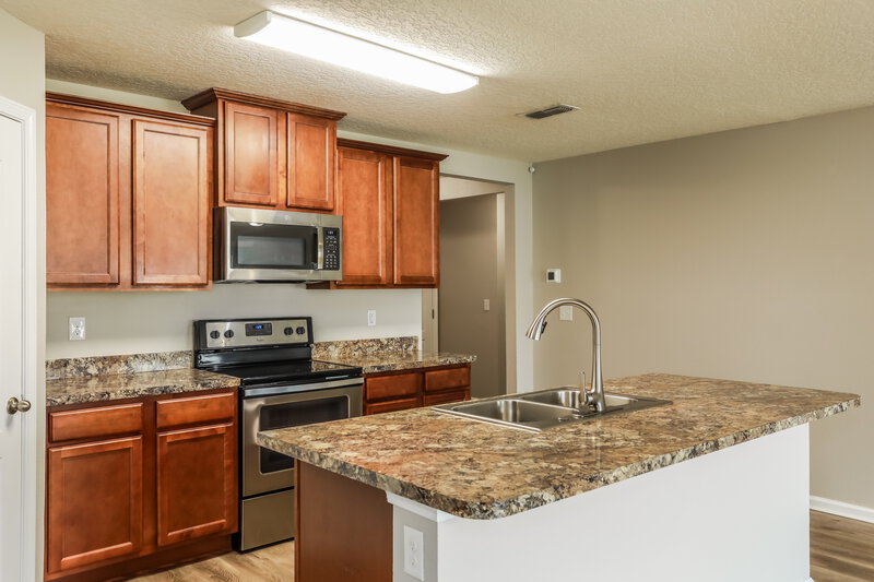 2,085/Mo, 1944 Rock Springs Way Middleburg, FL 32068 Kitchen View 2