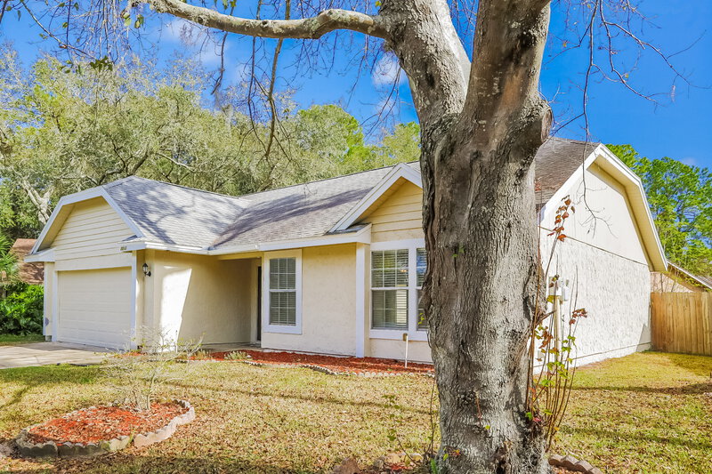 2,095/Mo, 2013 Saint Martins Dr W Jacksonville, FL 32246 Front View