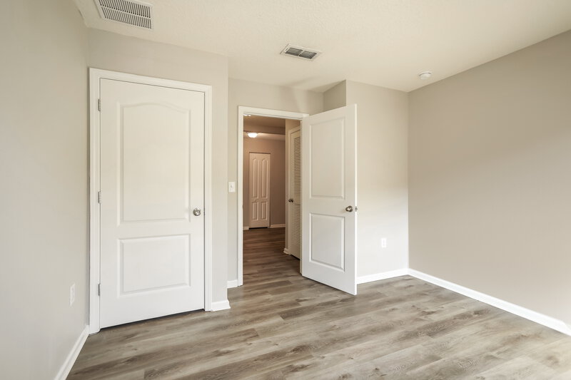 1,995/Mo, 2303 Pebble Point Dr Green Cove Springs, FL 32043 Bedroom View