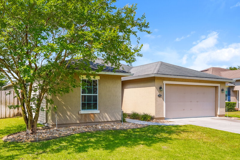 1,965/Mo, 7472 Mishkie Dr Jacksonville, FL 32244 Front View