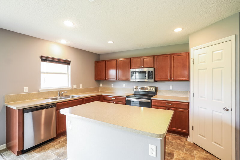 1,965/Mo, 7472 Mishkie Dr Jacksonville, FL 32244 Kitchen View 2