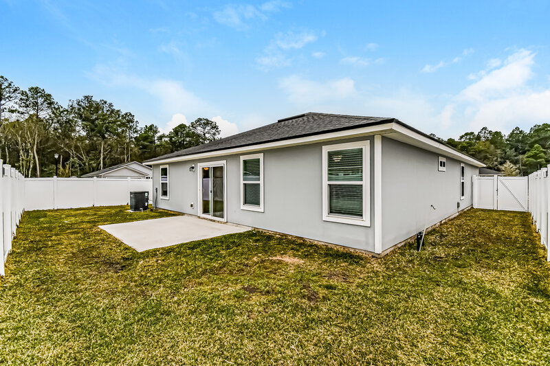 2,010/Mo, 1319 Sarahs Landing Dr Jacksonville, FL 32221 Rear View