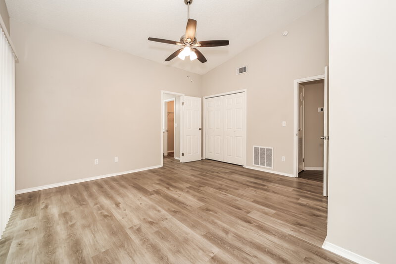 2,105/Mo, 1477 Classic Oak Rd E Jacksonville, FL 32225 Main Bedroom View