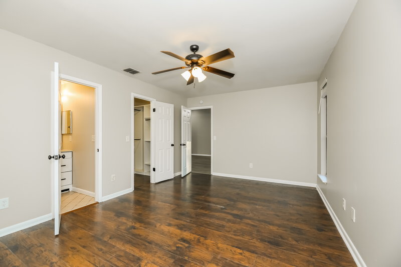 1,930/Mo, 10371 Arrow Bluff Ct Jacksonville, FL 32257 Main Bedroom View