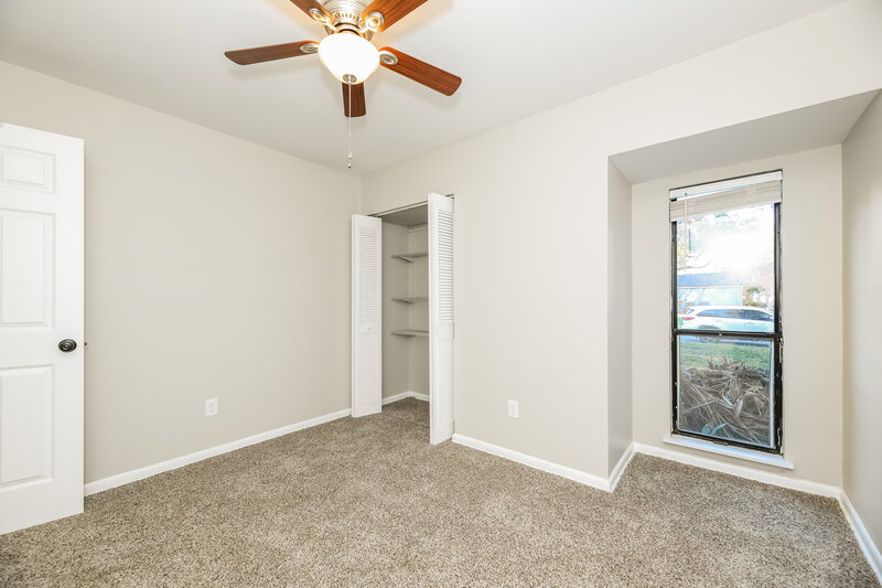 1,930/Mo, 10371 Arrow Bluff Ct Jacksonville, FL 32257 Bedroom View 2