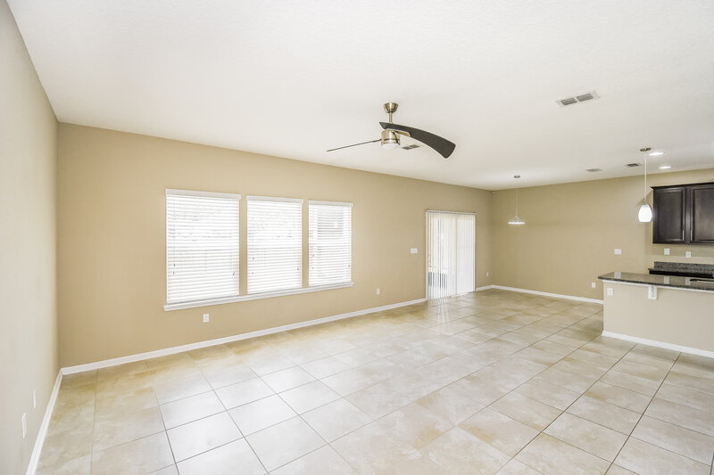 2,740/Mo, 918 Glendale Ln Orange Park, FL 32065 Living Room View
