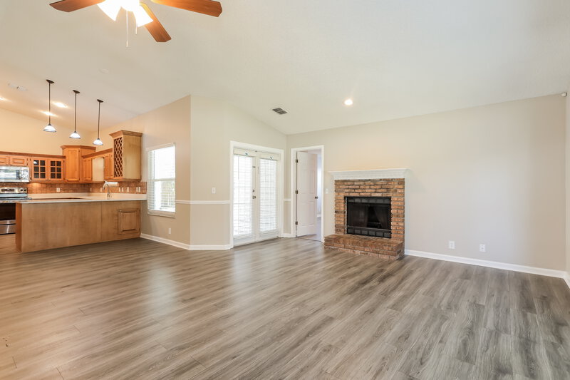 2,175/Mo, 9116 Shalamar Ct Jacksonville, FL 32257 Living Room View 2