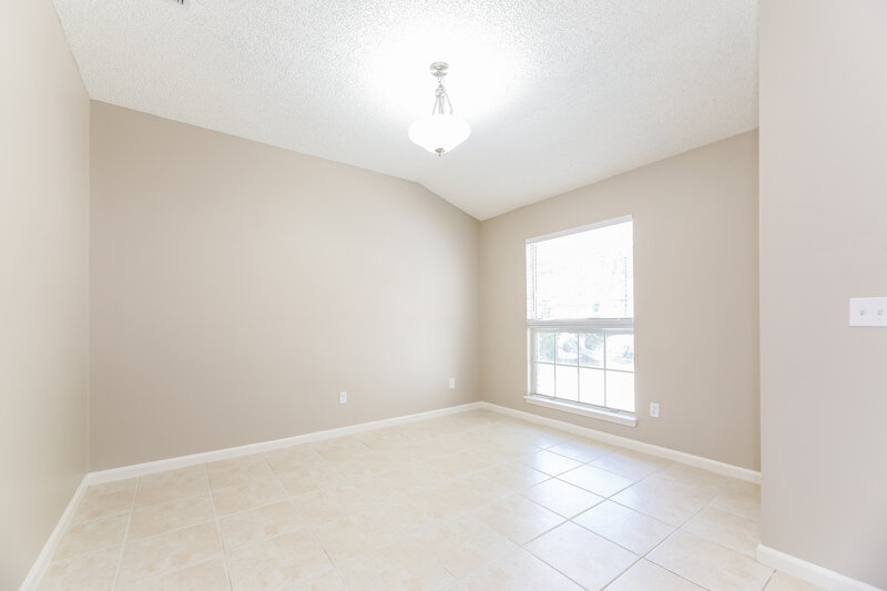 2,250/Mo, 3815 Purcellville Ct Jacksonville, FL 32246 Dining Room View