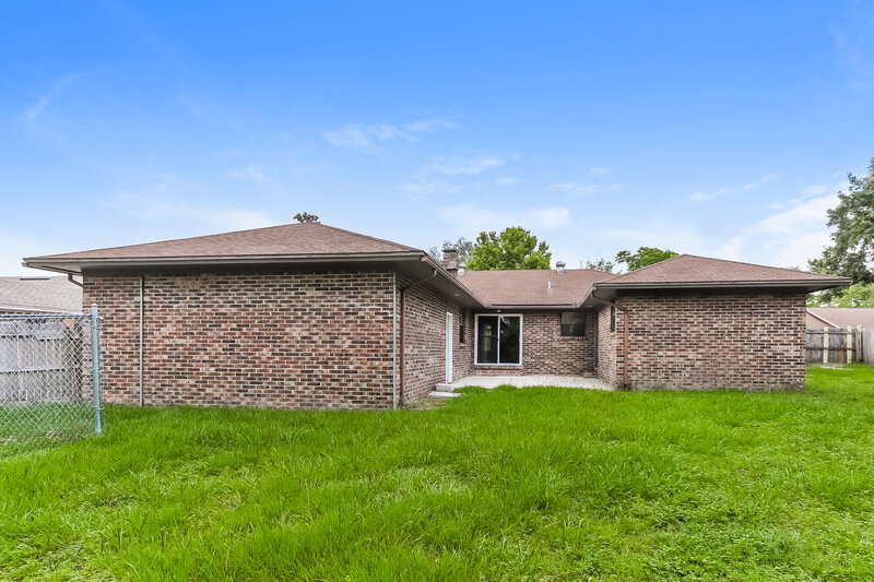 2,115/Mo, 2553 Sandlewood Cir Orange Park, FL 32065 Rear View