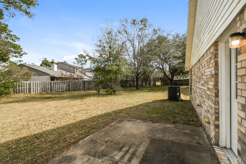 1,790/Mo, 7317 Ironside Dr E Jacksonville, FL 32244 Rear View