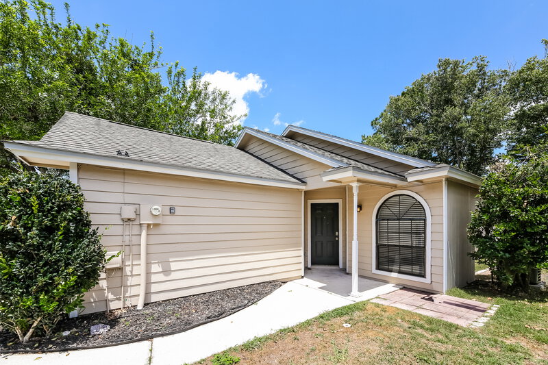 2,195/Mo, 2847 Lantana Lakes Dr W Jacksonville, FL 32246 Front View