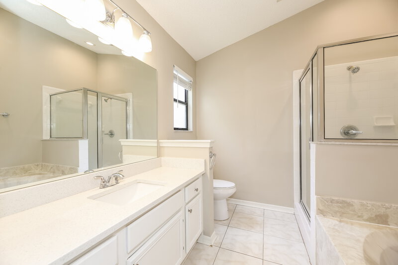 2,195/Mo, 2847 Lantana Lakes Dr W Jacksonville, FL 32246 Main Bathroom View