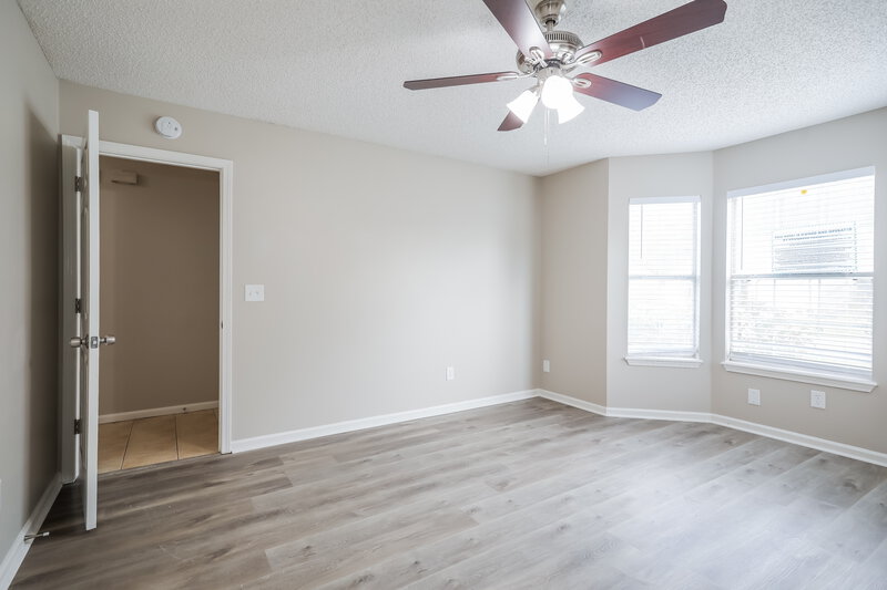 1,810/Mo, 1811 Sheraton Lakes Cir Middleburg, FL 32068 Main Bedroom View