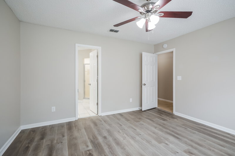 1,810/Mo, 1811 Sheraton Lakes Cir Middleburg, FL 32068 Main Bedroom View 2