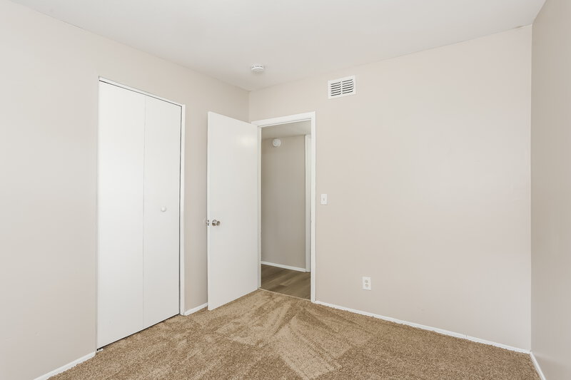 1,920/Mo, 1009 Beckner Ave Jacksonville, FL 32218 Bedroom View