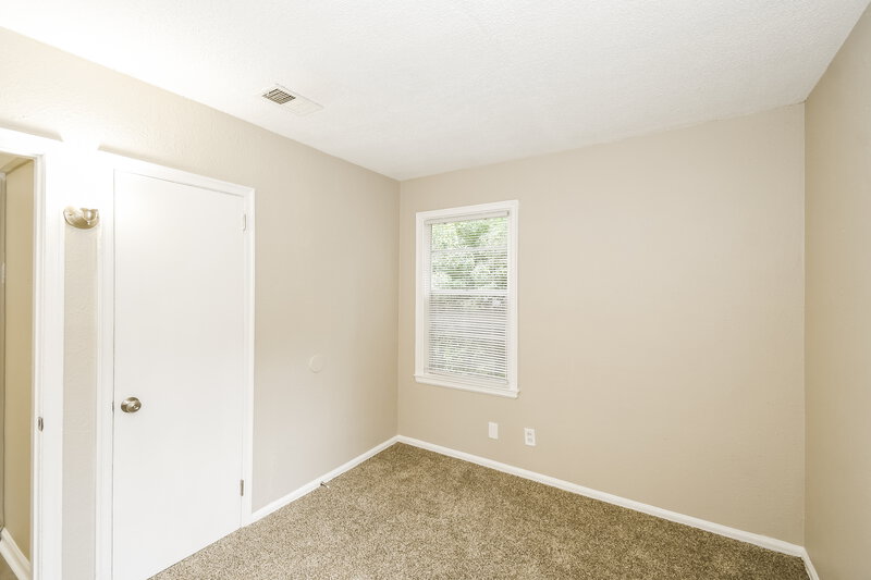 1,650/Mo, 1031 Bunker Hill Blvd Jacksonville, FL 32208 Bedroom View 2