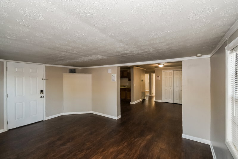 1,920/Mo, 10513 Suomi St Jacksonville, FL 32218 Living Room View 2