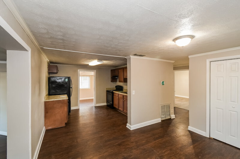1,920/Mo, 10513 Suomi St Jacksonville, FL 32218 Dining Room View 2