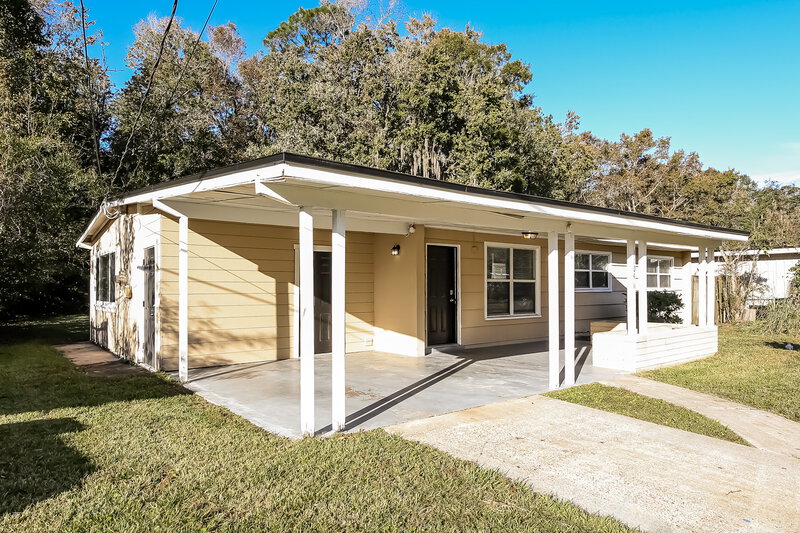1,535/Mo, 1104 Le Brun Dr Jacksonville, FL 32205 Front View