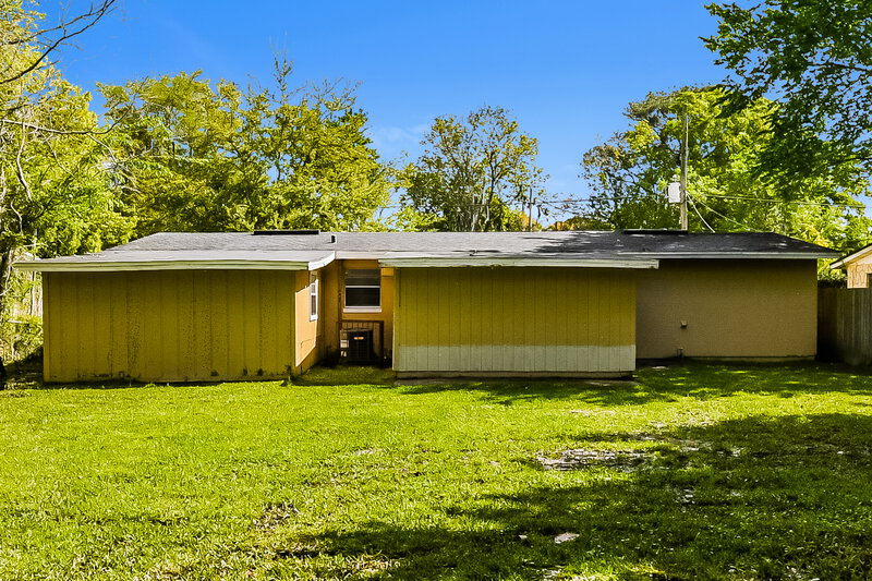 1,525/Mo, 1104 Mantes Ave Jacksonville, FL 32205 Rear View 2