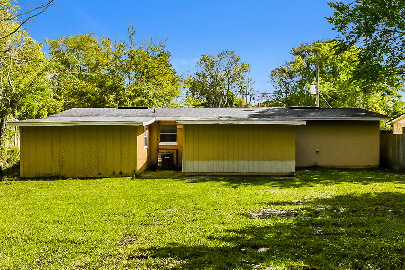 1,525/Mo, 1104 Mantes Ave Jacksonville, FL 32205 Rear View 2
