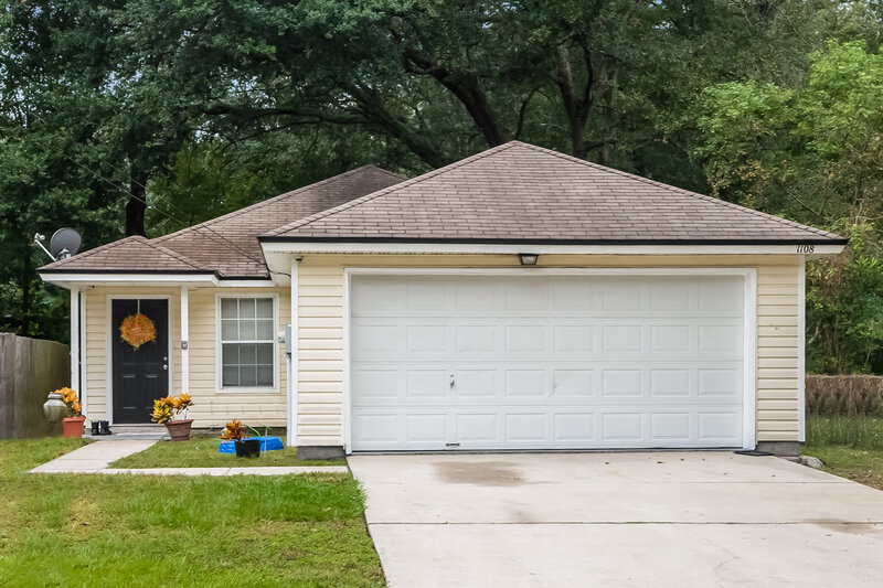 1,610/Mo, 1108 Saint Clair St Jacksonville, FL 32254 External View