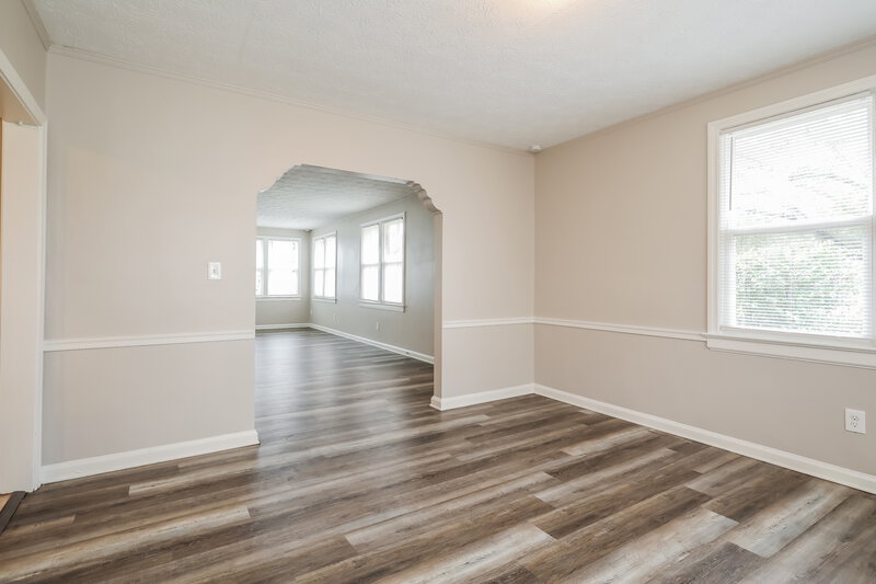 1,415/Mo, 1198 W 10th St Jacksonville, FL 32209 Dining Room View