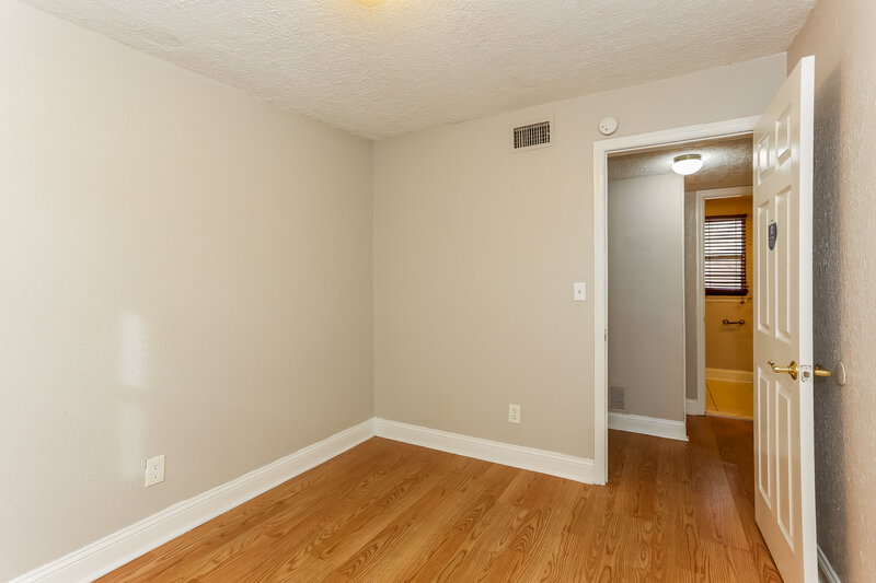 1,275/Mo, 1458 W 19th St Jacksonville, FL 32209 Misc View 15