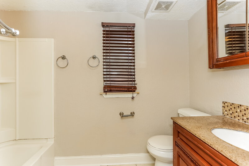 1,275/Mo, 1458 W 19th St Jacksonville, FL 32209 Misc View 16