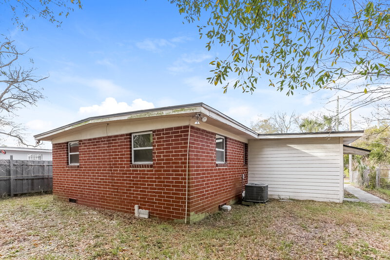 1,275/Mo, 1458 W 19th St Jacksonville, FL 32209 Misc View 17