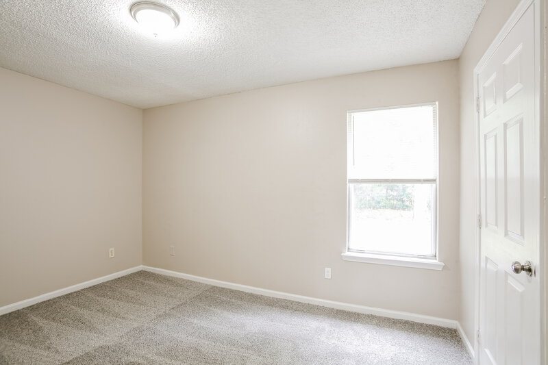 1,850/Mo, 1529 Spearing St Jacksonville, FL 32206 Main Bedroom View 2