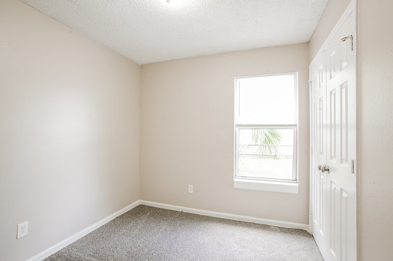 1,850/Mo, 1529 Spearing St Jacksonville, FL 32206 Bedroom View 4