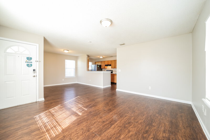 1,460/Mo, 1557 E 30th St Jacksonville, FL 32206 Living Room View