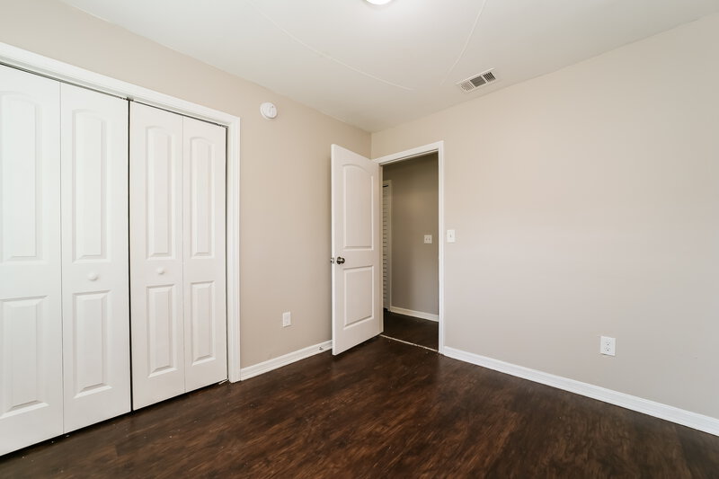 1,435/Mo, 1833 Broadway Ave Jacksonville, FL 32209 Bedroom View 2