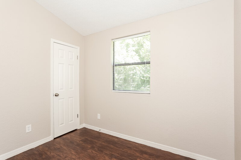 1,075/Mo, 1849 W 28th St Jacksonville, FL 32209 Bedroom View 2