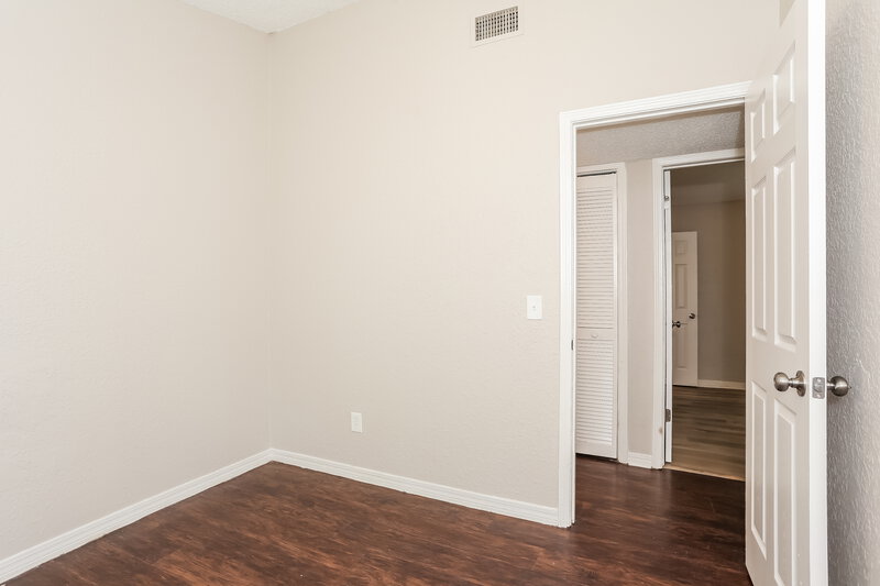 1,075/Mo, 1849 W 28th St Jacksonville, FL 32209 Bedroom View 3