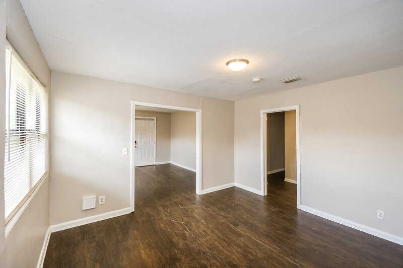 1,275/Mo, 1850 W 24th St Jacksonville, FL 32209 Dining Room View 2