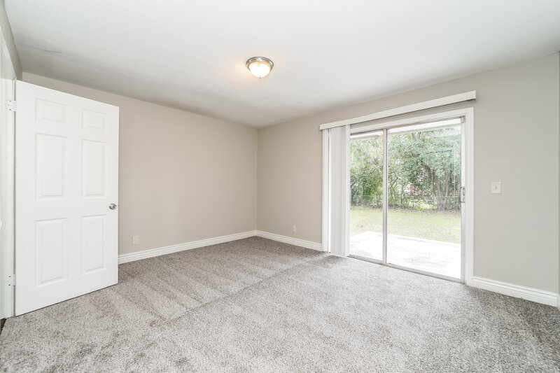 1,470/Mo, 2227 McCarty Dr Jacksonville, FL 32210 Main Bedroom View 2