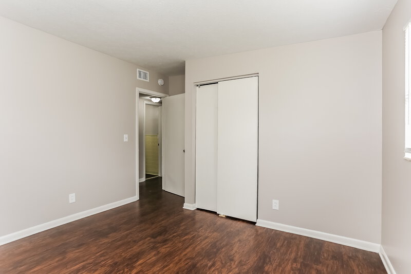 1,045/Mo, 2260 W 15th St Jacksonville, FL 32209 Bedroom View 2