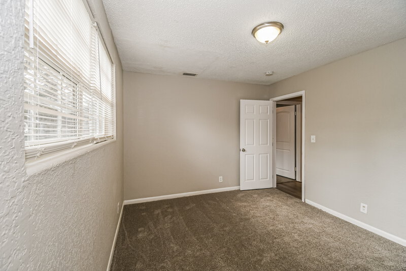 1,170/Mo, 2332 W 17th St Jacksonville, FL 32209 Bedroom View 2