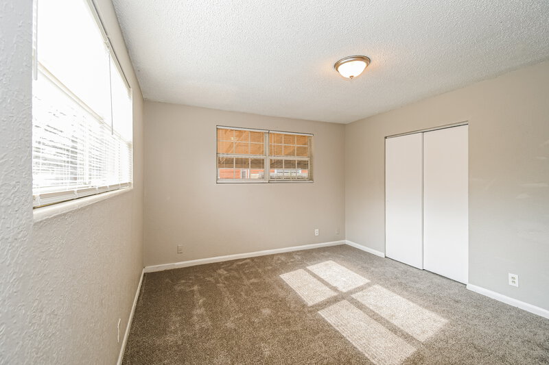 1,170/Mo, 2332 W 17th St Jacksonville, FL 32209 Bedroom View 4