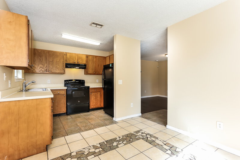 1,660/Mo, 2409 McQuade St Jacksonville, FL 32209 Kitchen View