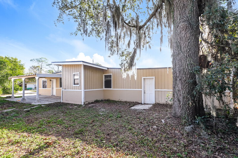 1,445/Mo, 2611 Lowes Pl Jacksonville, FL 32208 Rear View
