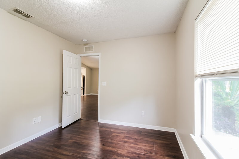 1,325/Mo, 2915 Lucoma Dr Jacksonville, FL 32254 Bedroom View 2