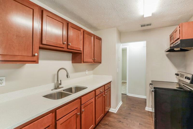 1,175/Mo, 2966 W 5th St Jacksonville, FL 32254 Kitchen View