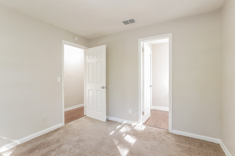 1,175/Mo, 2966 W 5th St Jacksonville, FL 32254 Main Bedroom View